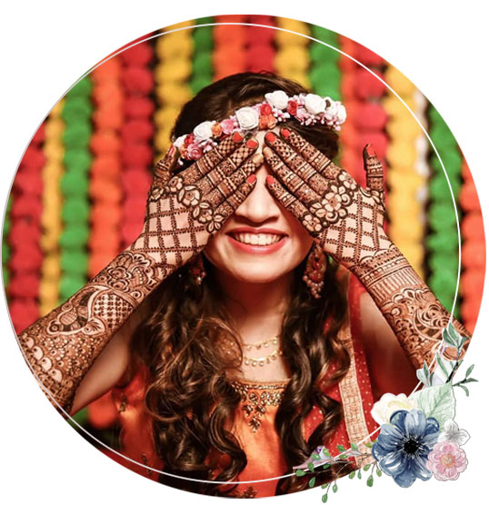 Mehndi Artist